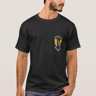 Fjärde kavalleri krönar t-shirt