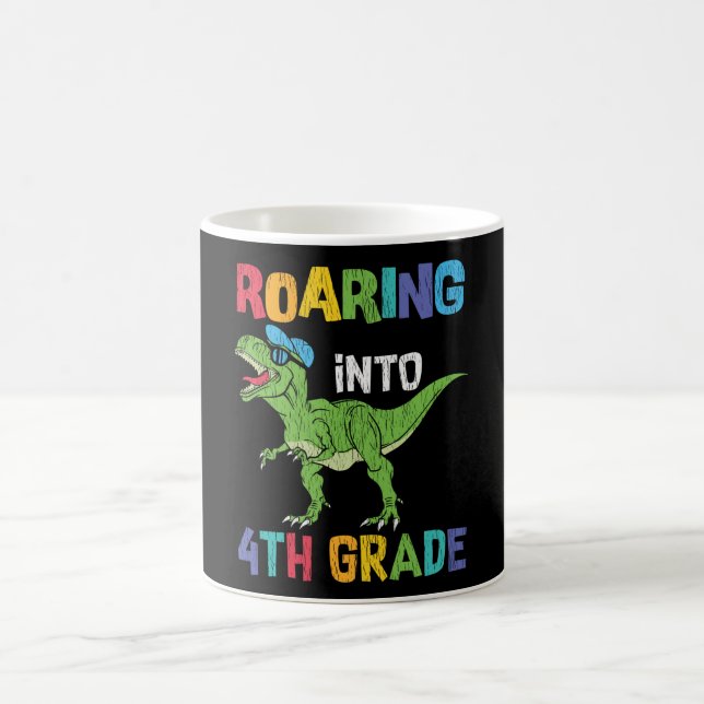 Fjärde Klass Dinosaurie Första Skoldagen Elevprese Kaffemugg (Center)