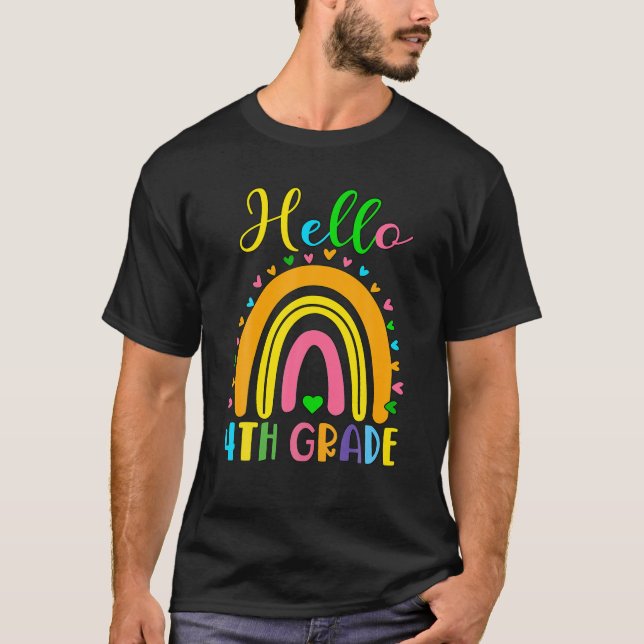 Fjärde Klass Rainbow Heart Team Hej 4th Klass Sq T Shirt (Framsida)