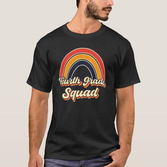 Fjärde Klass-torgelns retro-regnbåge för pojkar T Shirt (Framsida)