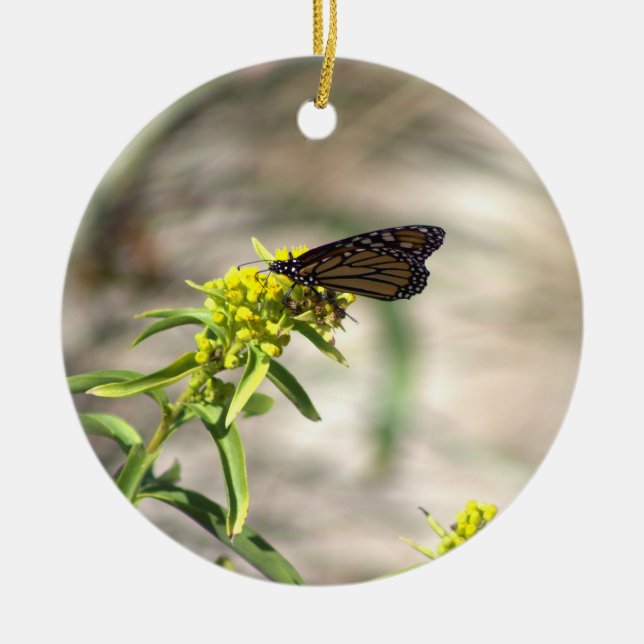 Fjäril med gula vildblommor Ornament (Framsidan)