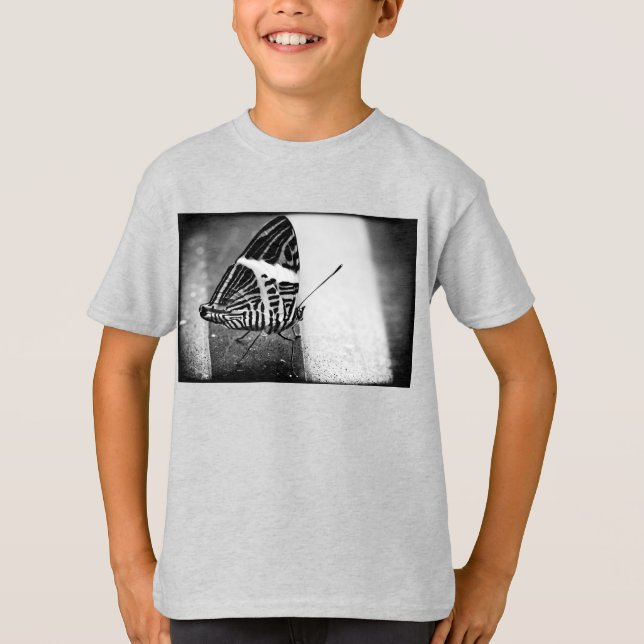 fjäril t shirt (Framsida)