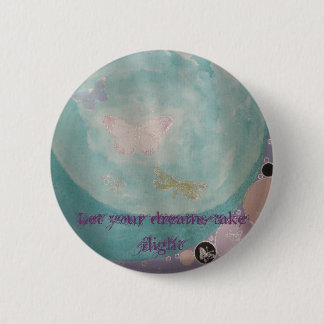 Fjärilen knäppas knapp