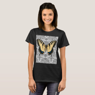 Fjärilens centrum för uppmärksamhet t shirt