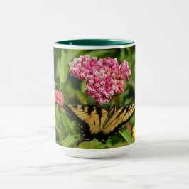 Fjärilsmugg med milkweedblommor mugg