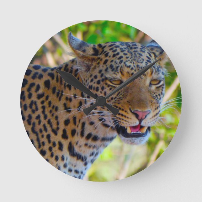 Fläckig leopard rund klocka (Framsida)