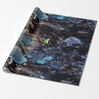 Fladdrande By Presentpapper