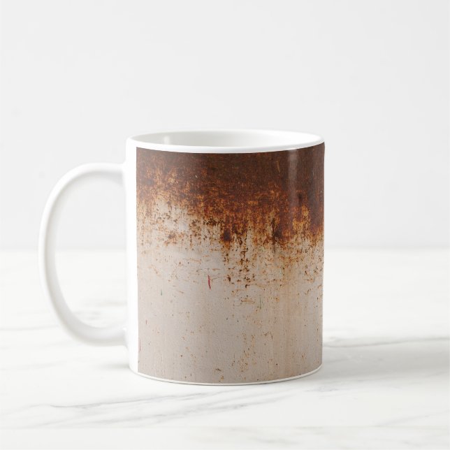 Flagande färg, rostig väggstruktur. kaffemugg (Vänster)