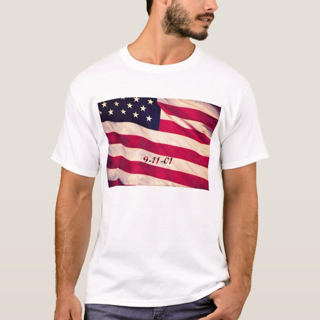 FLAGGA 9-11-01 TEE (Framsida)