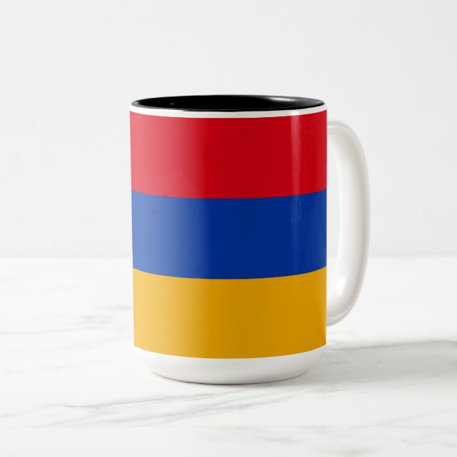 Flagga Armenien Två-Tonad Mugg (Framsida höger)