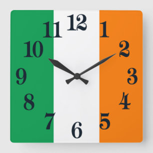Flagga av den Irland shamrocken Fyrkantig Klocka
