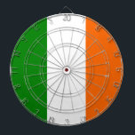 Flagga av Irland Darttavla<br><div class="desc">Flagga av Irland göras av grönt-,  vit- och orangelinjer. Det är en underbar gåva för de som älskar Irland eller har ett irländskt arv. Denna design är också tillgänglig på många andra produkter för att dig ska välja från.</div>