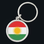 Flagga av kurdistanen rund silverfärgad nyckelring<br><div class="desc">Flagga av den Kurdish kurdistanen (: Den Alay kurdistanen eller Alaya Kurdistanê, [1] ئاڵایکوردستان som kallades också Alaya Rengîn "den färgrika flagga") visades först, under den Kurdish självständighetrörelsen från Ottomanväldet. Det sägs för att ha skapats i 1900sna av organisationen av Xoybûn (Khoyboon). [En tidigare version av denna flagga flögs av...</div>