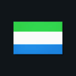Flagga av Sierra Leone Canvastryck<br><div class="desc">Denna konstruktion omfattar den nationella flagga Sierra Leone (officiellt känd som Republiken Sierra Leone och informellt känd som Salone), som är land på Afrikans sydvästra kusten. Sierra Leone gränsar av Liberia till sydöstra delen och till nordöstra delen till Guinea. Land i Sierra Leone har ett tropiskt klimat med olika miljöer,...</div>