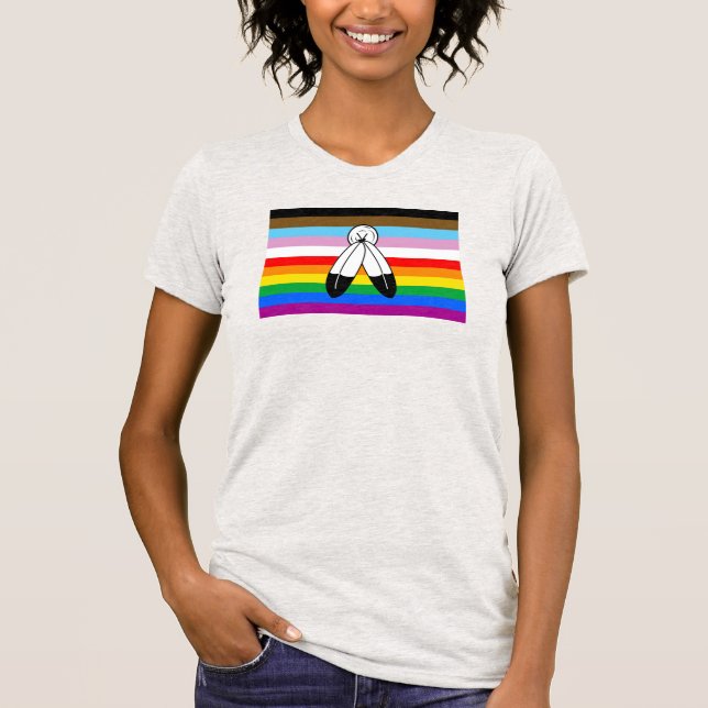 Flagga av två-spirit-HBT-Pride+-förlopp T Shirt (Framsida)