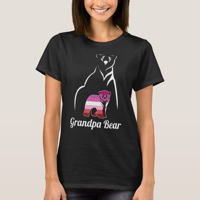Flagga för GPS-Lesbisk, Grandpa Bear Lesbisk Pride T Shirt (Framsida)