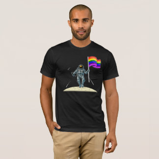 Flagga för LGBTQ-prideregnbåge - astronaut på T Shirt