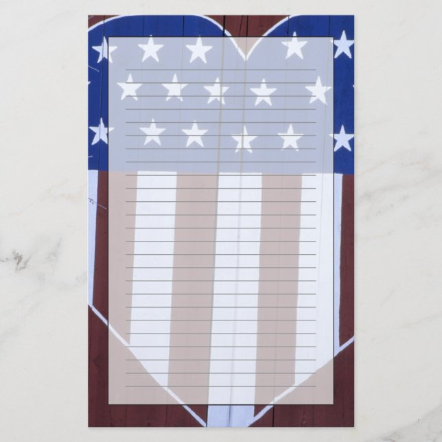 Flagga i hjärta formar målat på ladugård efter brevpapper (Framsida)