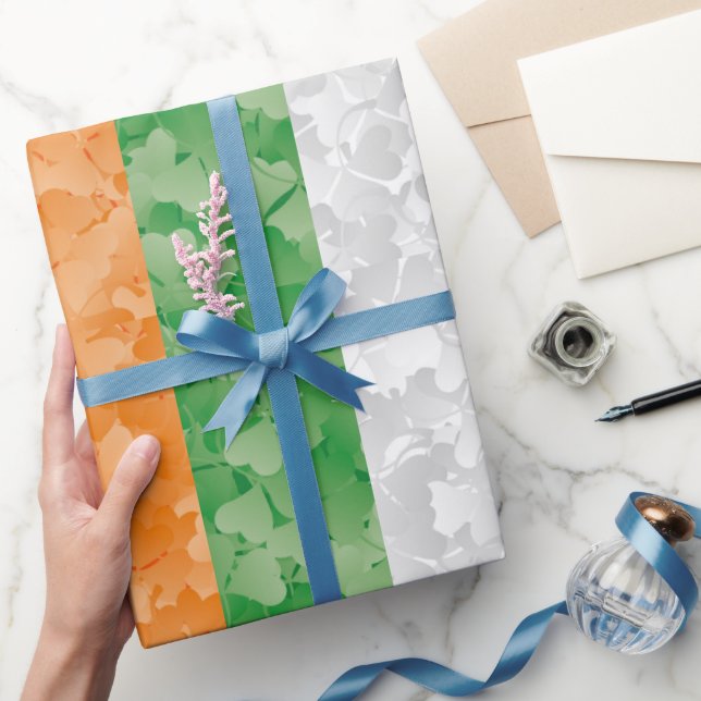 Flagga i Irland med schaktmassor mönster Presentpapper (Gifting)