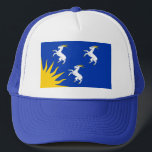 Flagga Merionethshire Hat Keps<br><div class="desc">Hat med design med en flagga av det historiska grevskapet Merioneth i Wales,  Underbar Storbritannien; blåazure flagga med tre vita getter och gult sol</div>