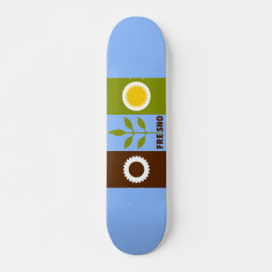 Flagga of city Fresno, California Skateboard