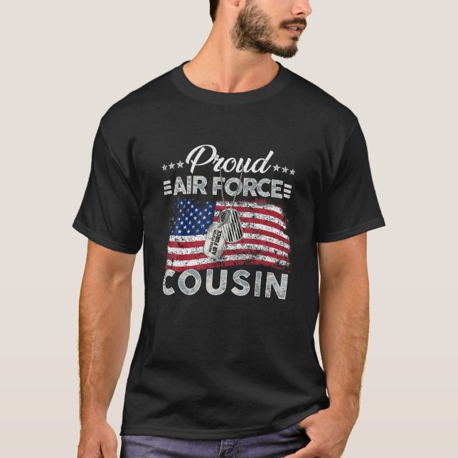 Flagga Proud Luft Force Cousin USAF Studenten Fami T Shirt (Framsida)