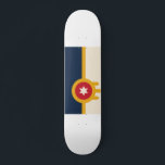 Flagga Tulsa, Oklahoma Mini Skateboard Bräda 18,5 Cm<br><div class="desc">Skateboard med en utformning med flagga Tulsa,  Oklahoma. En beige och marin blå flagga med en guld Osage-sköld som innehåller en röd cirkel och en beige sexuddig stjärna</div>