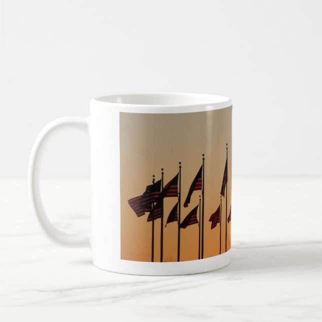 Flaggor i Sunset American Patriotic USA Kaffemugg (Vänster)