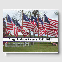 Flaggor och Kor militära Memorial