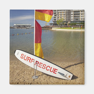 Flaggor och surfbräda för räddning magnet