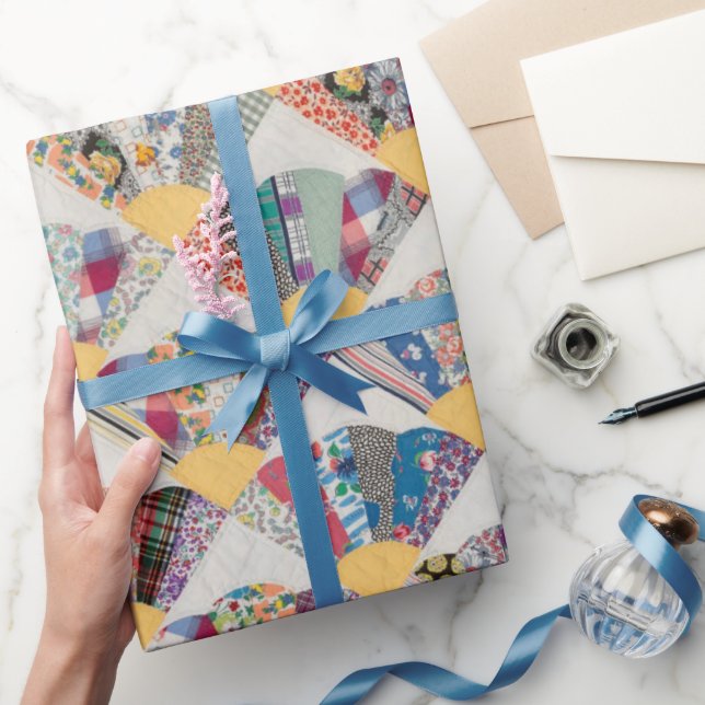 Fläkt-filt med gult  presentpapper (Gifting)