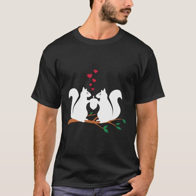 Fläktar i Kärlek som delar ett Nöt Red Hearts Long T Shirt (Framsida)