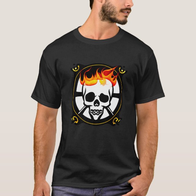 Flamande Skall Pirat Emblem Circular Black White Y T Shirt (Framsida)