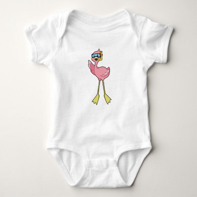 Flamingo at Diving with Snorkel T Shirt (Framsida)