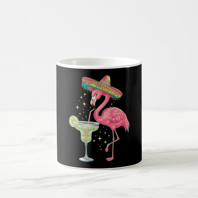 Flamingo Drinking Margarita Funny Mexican Poncho Kaffemugg (Center)