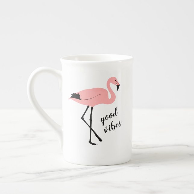 Flamingo Good Vibes Rosa Black Bone China Mugg Benporslin Mugg (Vänster)