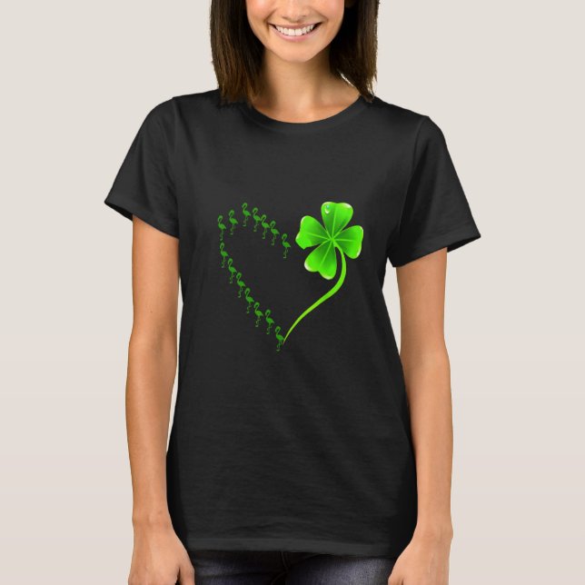 Flamingo Heart Irish Shamrock Heart Klöver St Patr T Shirt (Framsida)