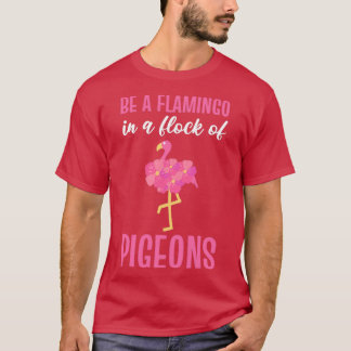 Flamingo i en flock av Rosa Flamingo från svin T Shirt