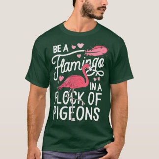 Flamingo i en flock med grisar Rosa Älskare T Shirt
