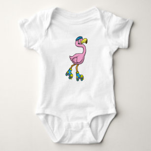Flamingo som Skater med Skates & Helmet T Shirt