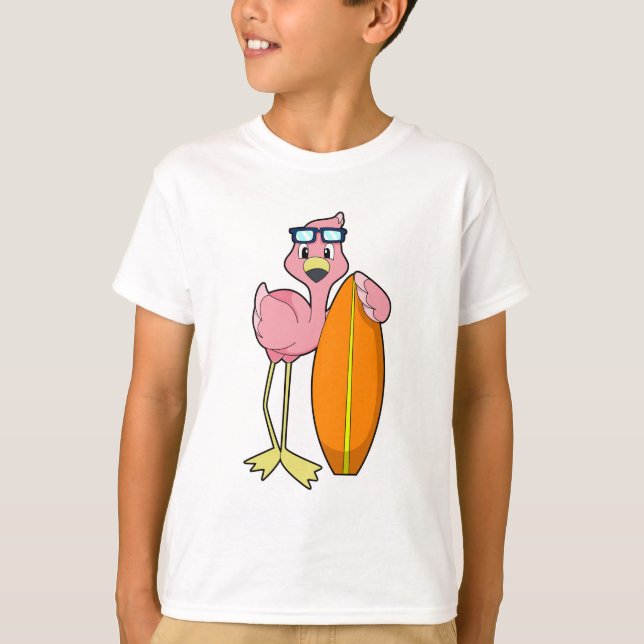Flamingo som Surfer med Surfboard.PNG T Shirt (Framsida)
