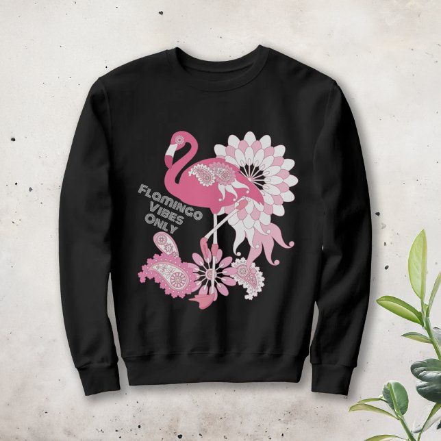 Flamingo Vibes Only - Paisley Pink Flamingo T Shirt (Skapare uppladdad)