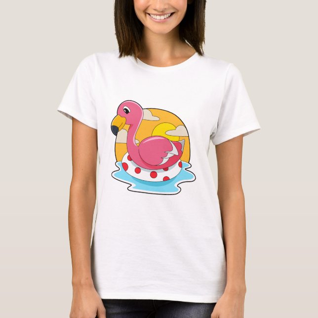 Flamingo vid Swimming med livboj T Shirt (Framsida)