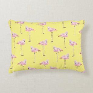 FLAMINGOEN PARKERAR ROSOR, OCH GULTFLAMINGOEN PRYDNADSKUDDE