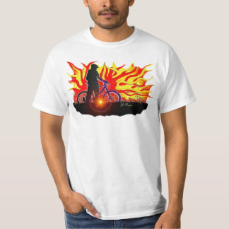 Flammande cykelryttare tee shirt