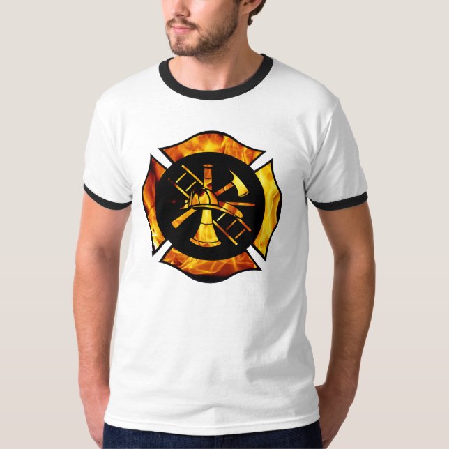 Flammande maltesisk kor t-shirt (Framsida)