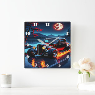 Flamor och måndans över klassisk hot rod fyrkantig klocka