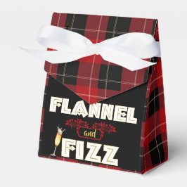 Flanella & Fizz | Red & Black Buffalo Play Presentaskar