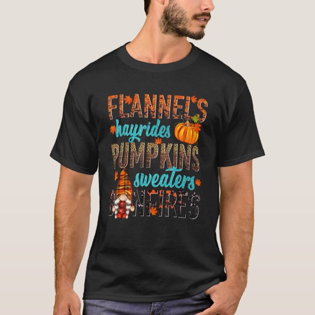 Flannels Hayrides Pumpkins Sweaters Bonfire Spice T Shirt (Framsida)