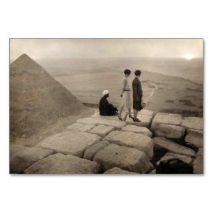 Flapper-flickor soluppgång Khufu-pyramiden, Egypte Bordsnummer